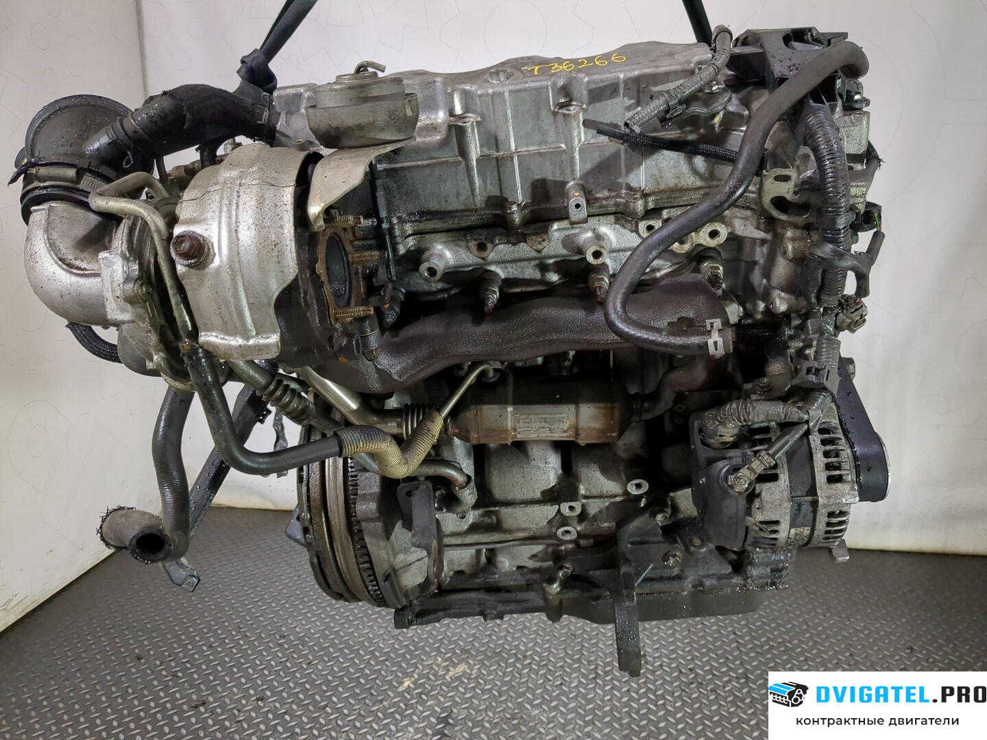 Двигатель Toyota Auris E15 2006 - 2012 1AD-FTV 2 л., Дизель, D-4D, артикул 8631288
