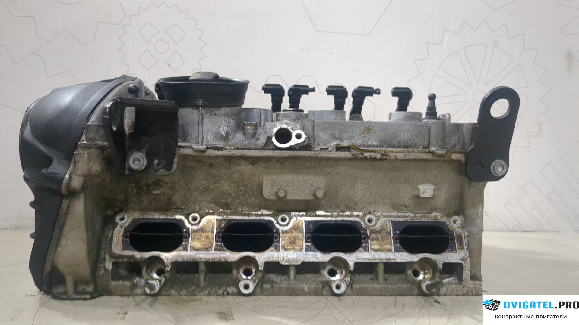 Головка блока цилиндров (ГБЦ) Audi A5 8T 2007 - 2011 CDNC 2 л., Бензин, TFSI, артикул 9096431