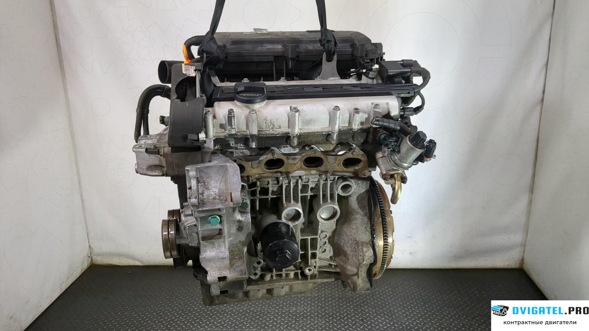 Двигатель Volkswagen Golf 4 1997 - 2005 AXP 1.4 л., Бензин, Инжектор, артикул 9245599