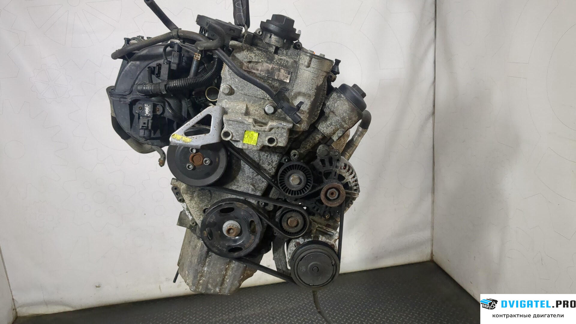 Двигатель Volkswagen Golf 5 2003 - 2009 BLF 1.6 л., Бензин, FSI, артикул 8975393