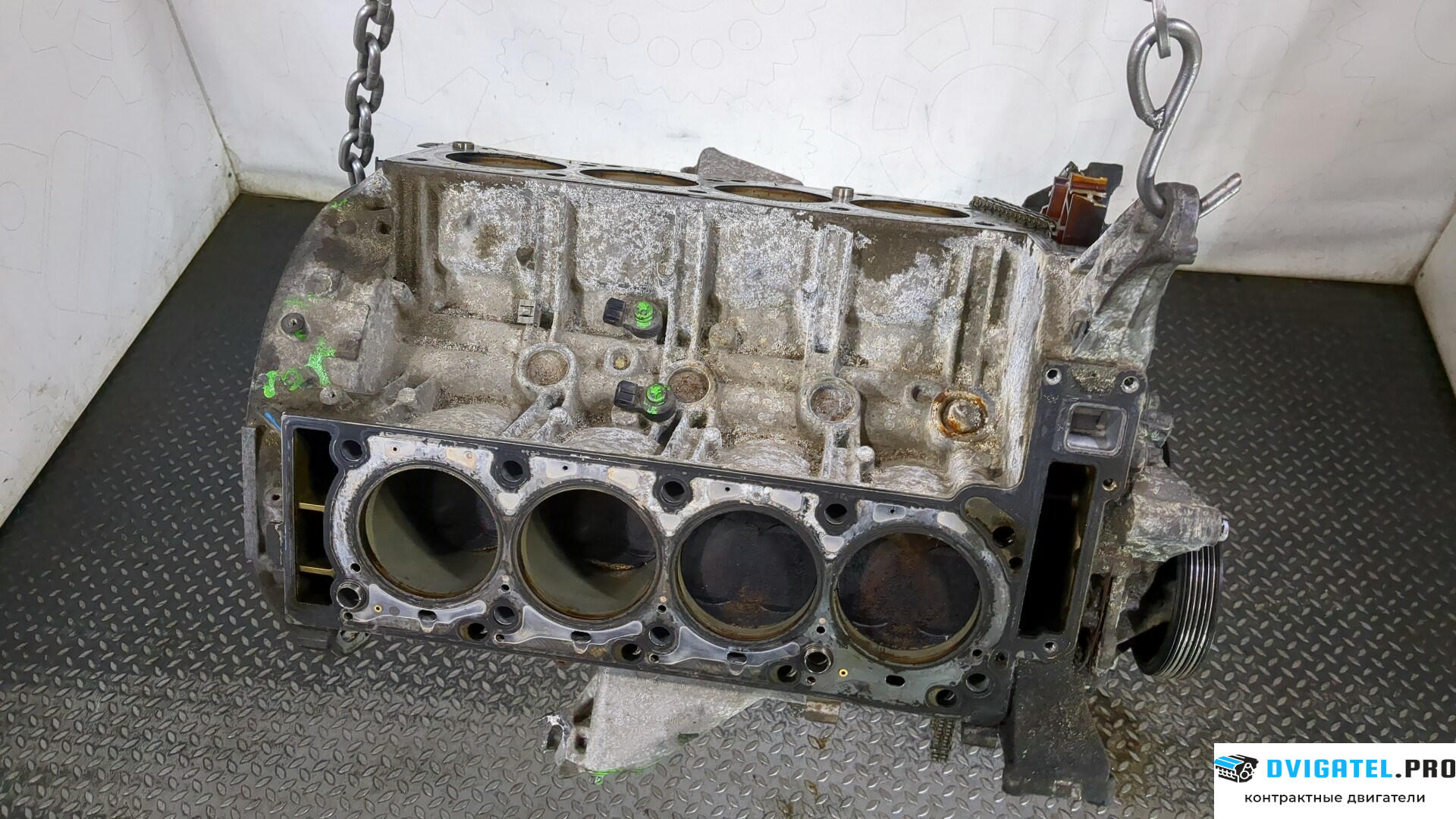 Шорт блок (Блок цилиндров) Mercedes GL X164 2006 - 2012 M273.923 4.7 л., Бензин, Инжектор, артикул 9215246
