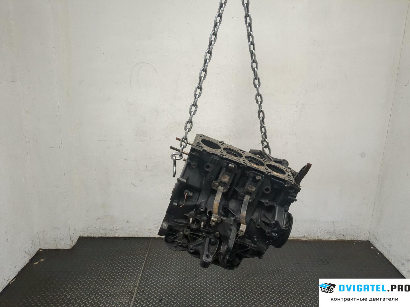 Шорт блок (Блок цилиндров) Nissan Primastar M9R630, M9R692, M9R780, M9R782, M9R786 2 л., Дизель, DCI, артикул 8455807