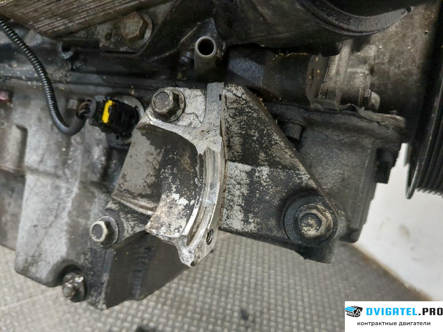 Двигатель Opel Astra J 2010 - 2017 A20DTH 2 л., Дизель, CDTI, артикул 8603293