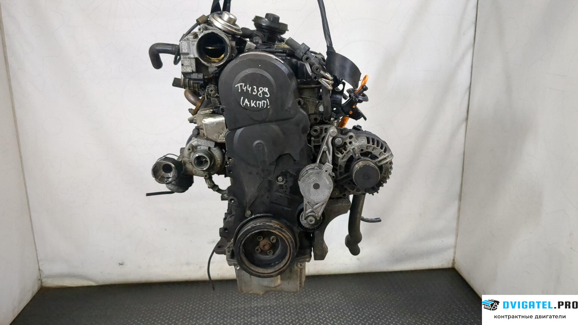Двигатель Volkswagen Jetta 5 2004 - 2010 BXE 1.9 л., Дизель, TDI, артикул 9242198