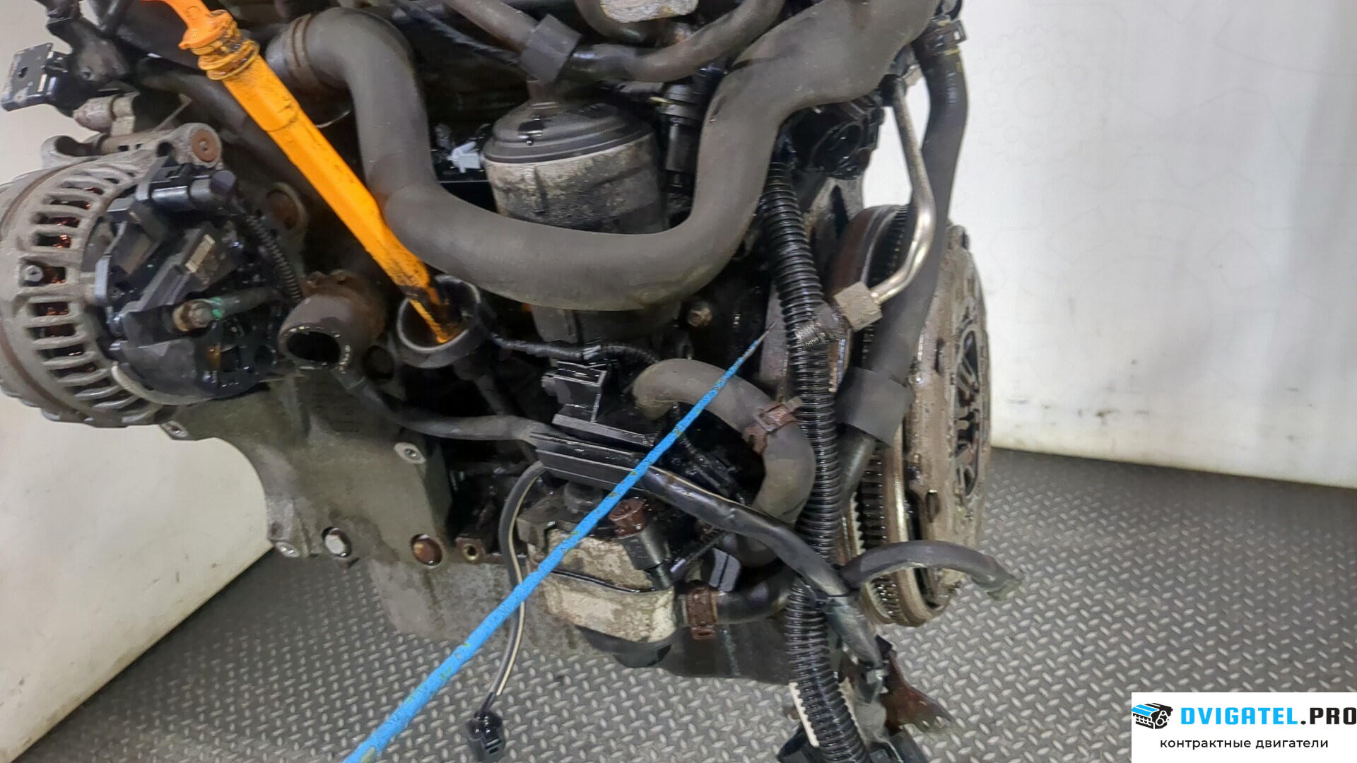 Двигатель Volkswagen Touran 2006 - 2010 BXE 1.9 л., Дизель, TDI, артикул 9193529