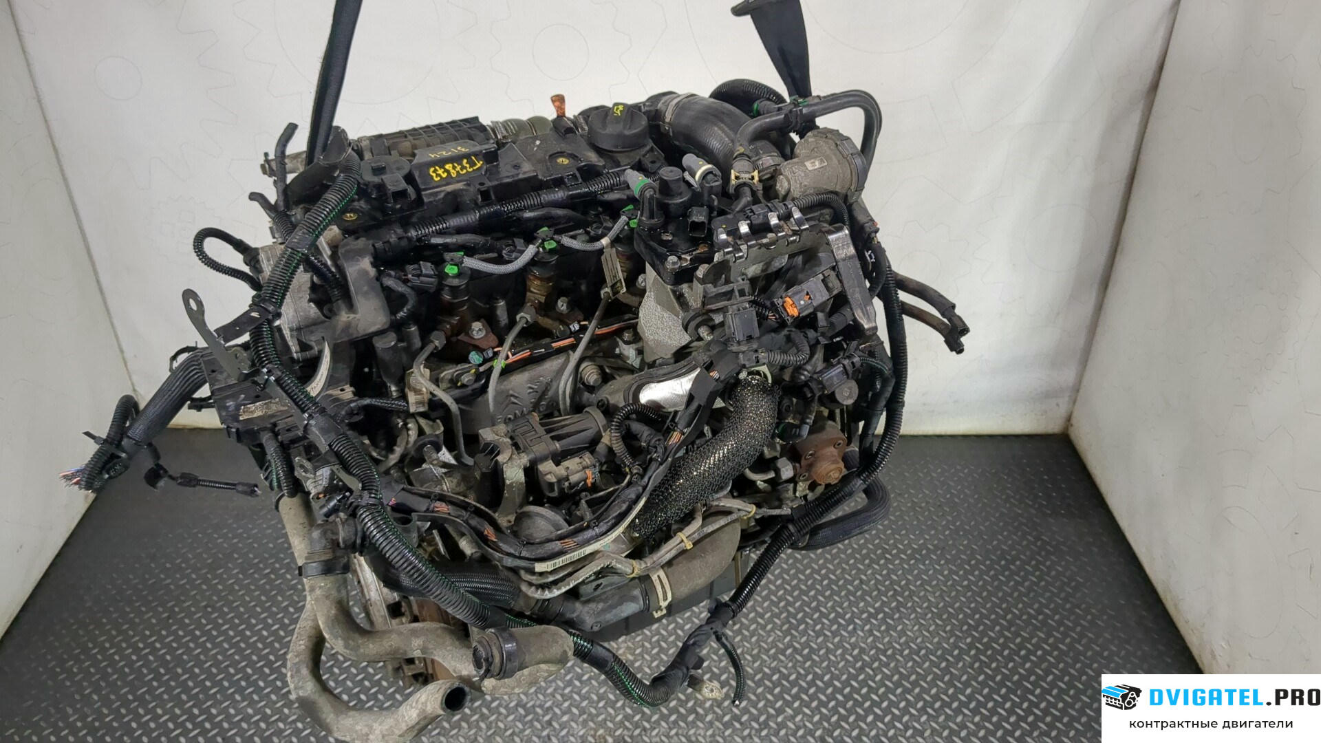 Двигатель Citroen C4 2010 - 2015 9HP 1.6 л., Дизель, HDI, артикул 8784654