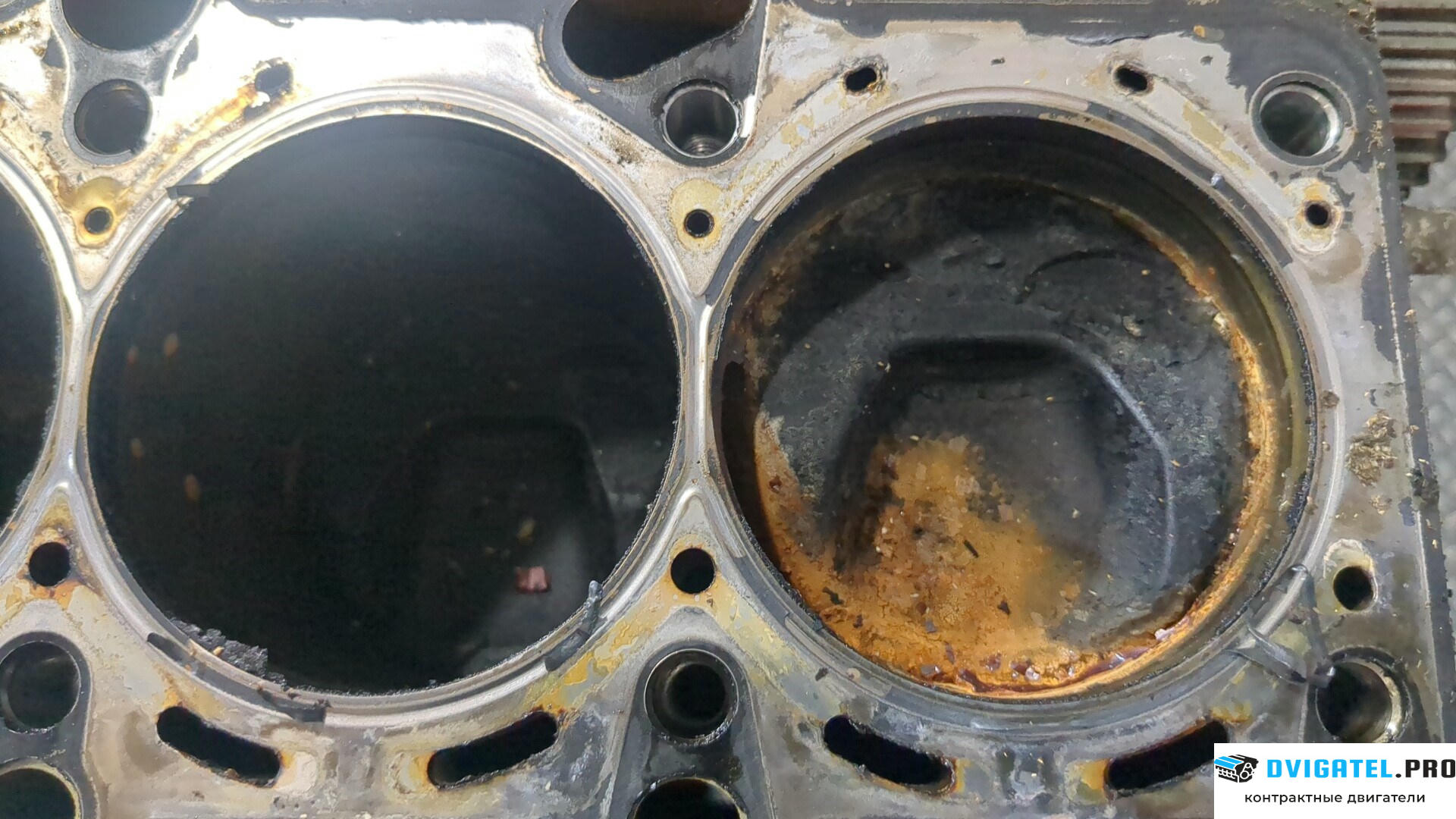 Шорт блок (Блок цилиндров) Audi A4 B6 2000 - 2004 AWA 2 л., Бензин, FSI, артикул 8990581