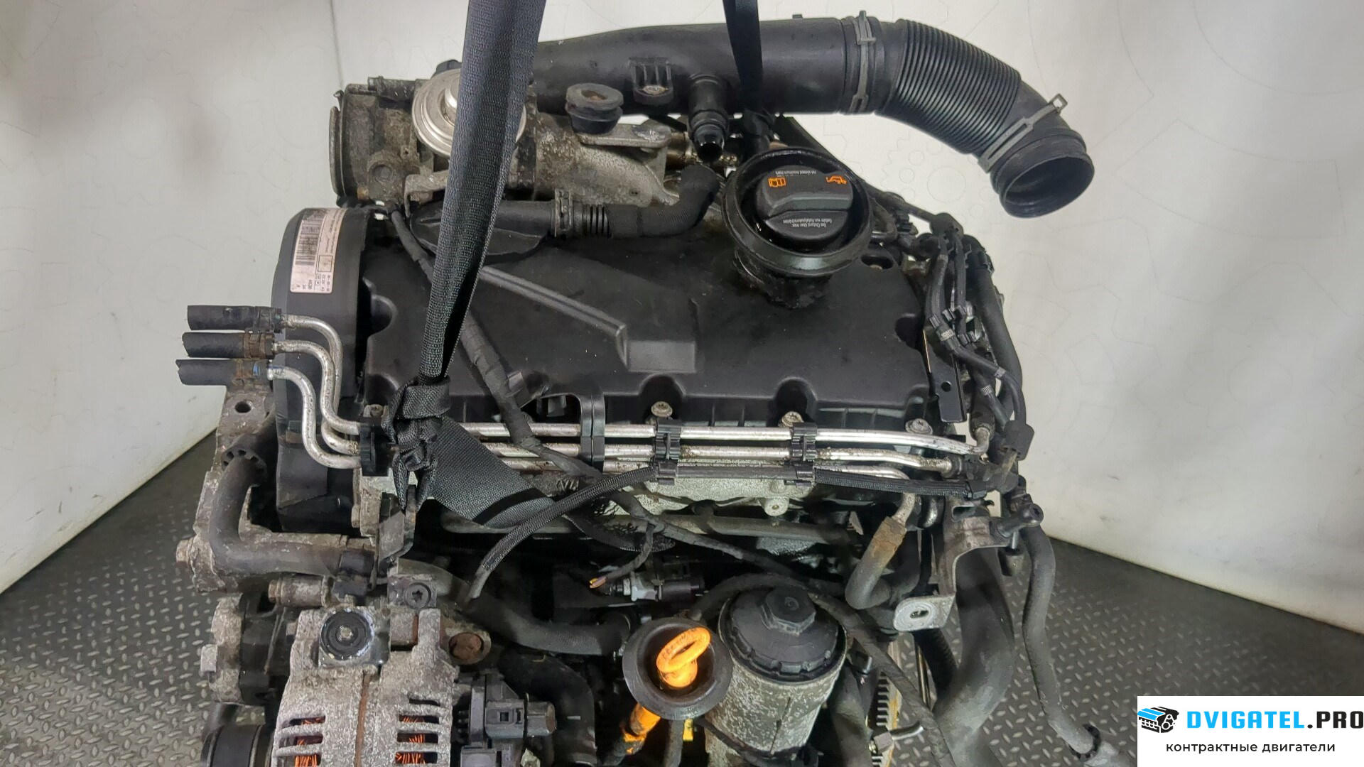 Двигатель Volkswagen Touran 2003 - 2006 BXE 1.9 л., Дизель, TDI, артикул 8937565