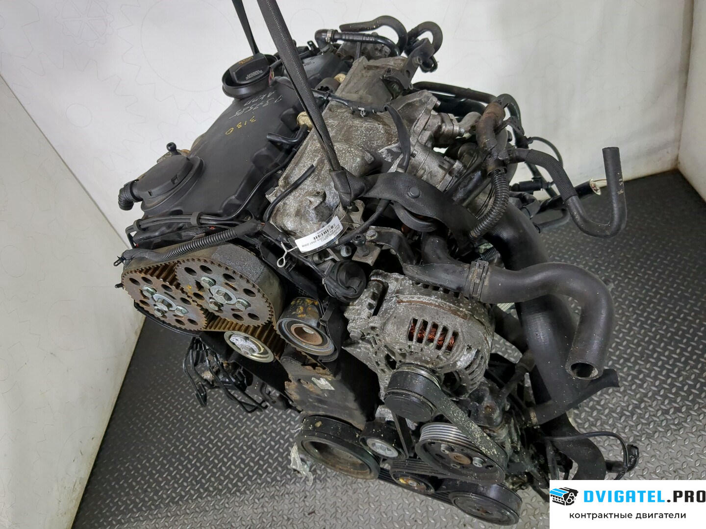 Двигатель Audi A4 B7 2005 - 2007 BRE 2 л., Дизель, TDI, артикул 8799044